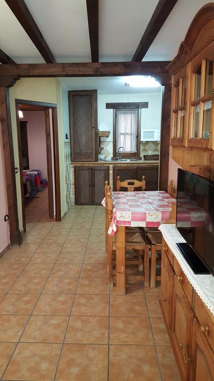 Apartamentos Rurales Tauro Cabezuela Del Valle Exteriér fotografie